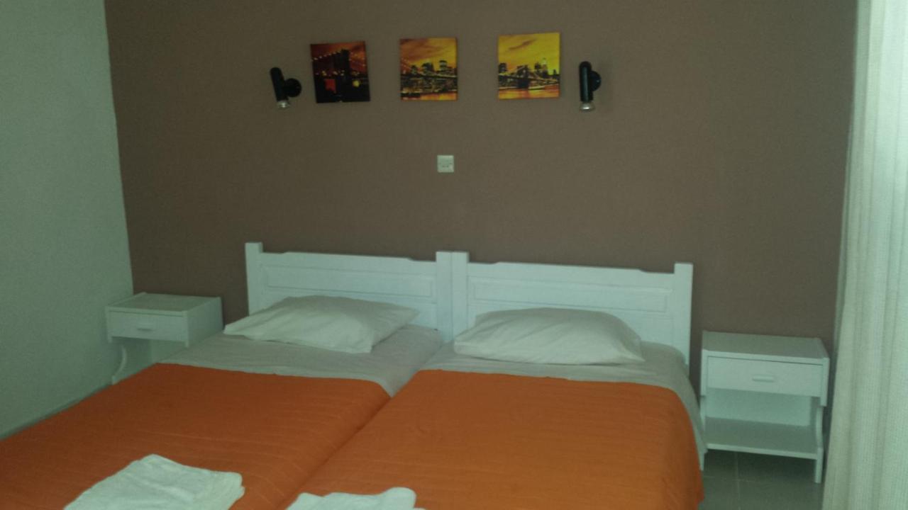 Nikos - Eleni Apartment Barbati Bagian luar foto