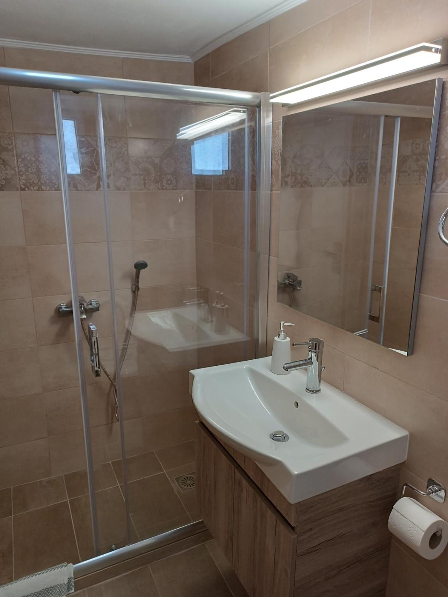 Nikos - Eleni Apartment Barbati Bagian luar foto
